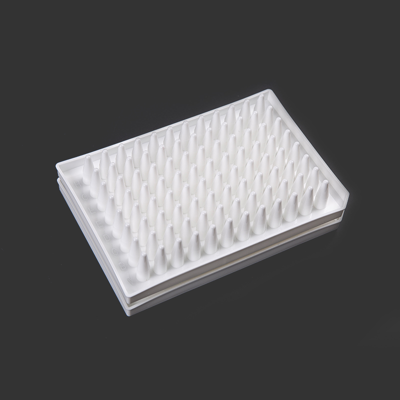 Tấm PCR 96 giếng bán viền